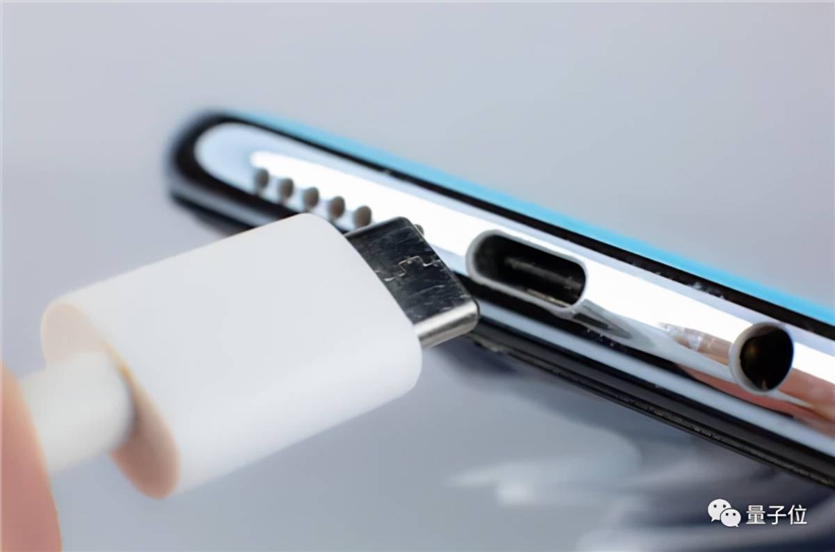 苹果|欧盟要统一充电接口为USB-C，苹果急了：这是在扼杀创新！