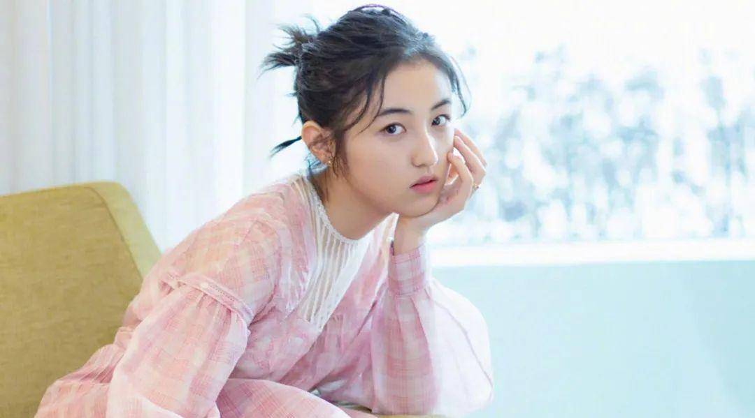 因为|《中国医生》里张子枫展现“神仙落泪”,有望成为00后“影后”?