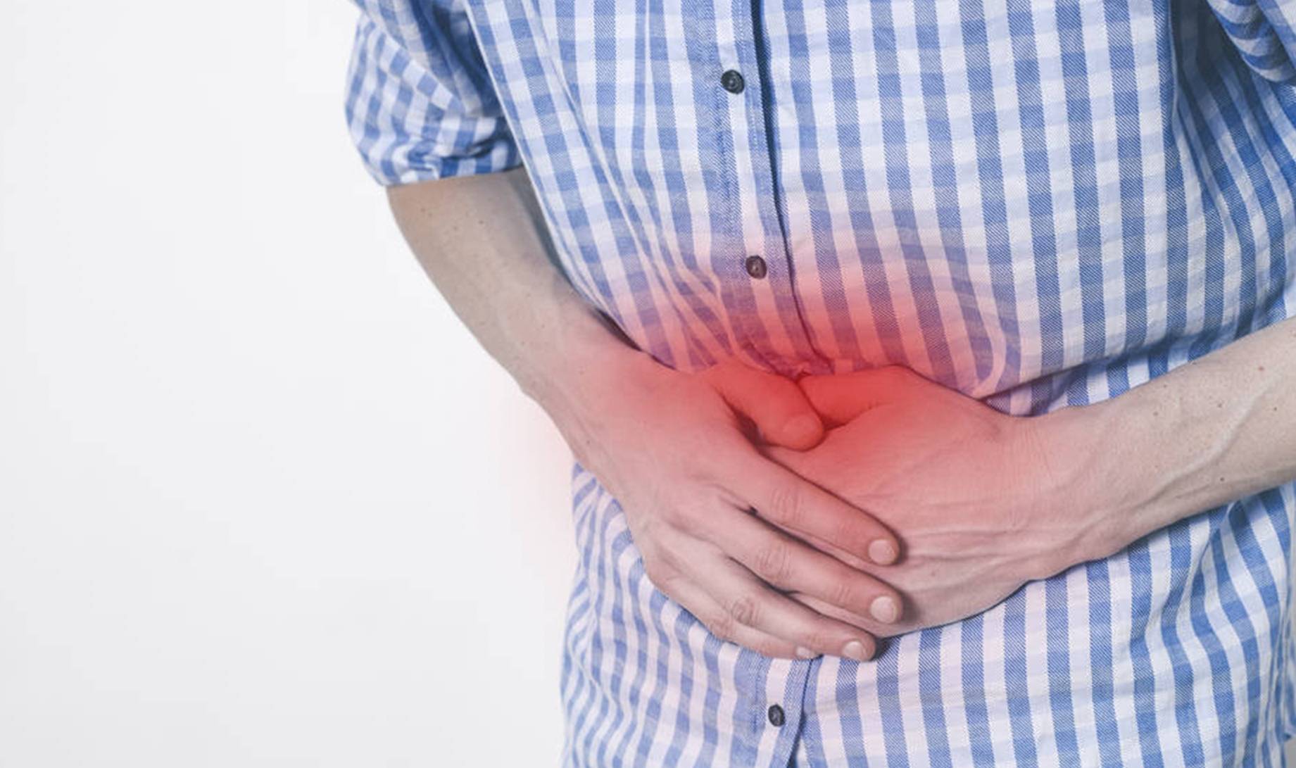 肝脏|男子确诊肝癌，一个月后离世，究其原因：睡前这1习惯怎可天天做