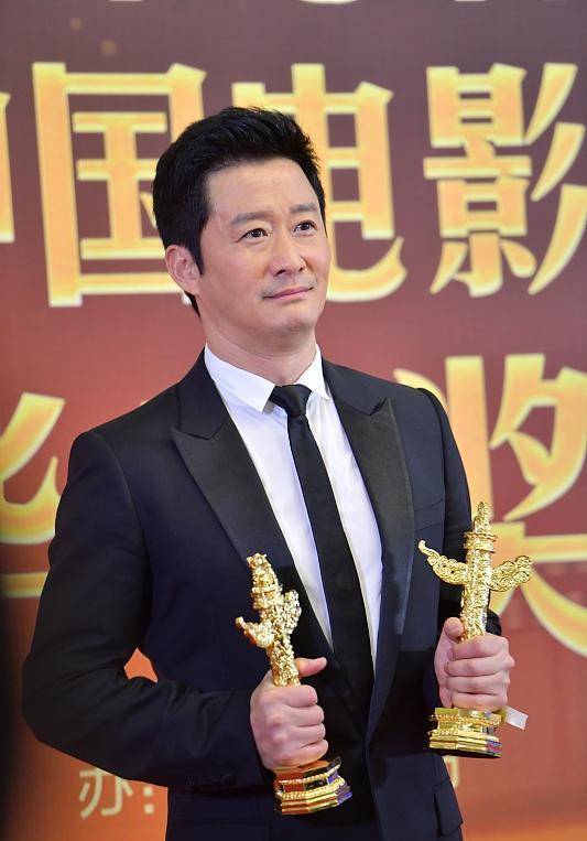 个人票房排行榜_吴京排片已到2030年,成为个人票房榜冠军,未来10年难超越