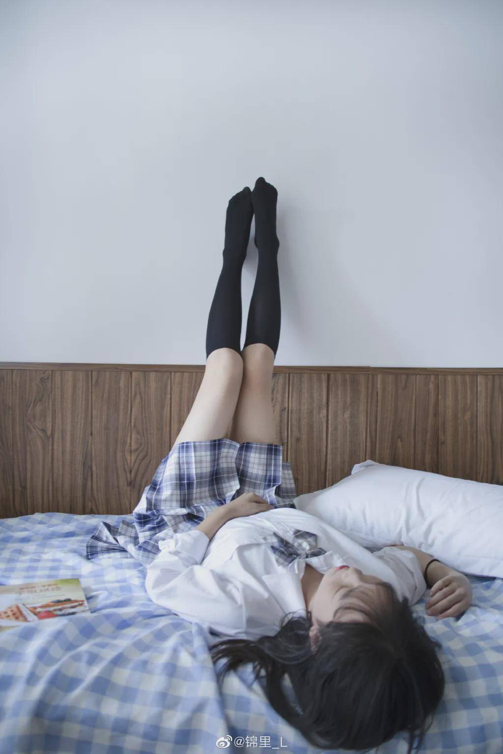 校服 JK校服：青春是蓝色的，是深远的天空，是放学后少女的心绪