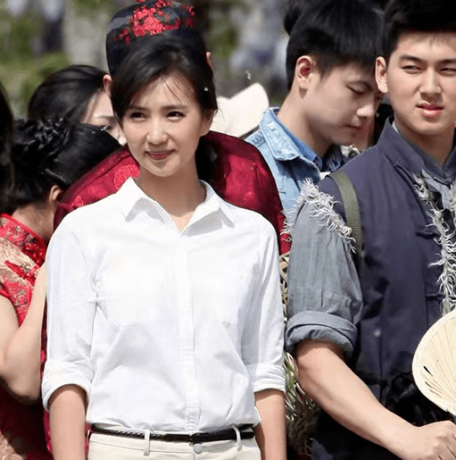 陈好 42岁陈好复出排面大！扎双马尾演少女太惊艳，不愧是中戏最美教师