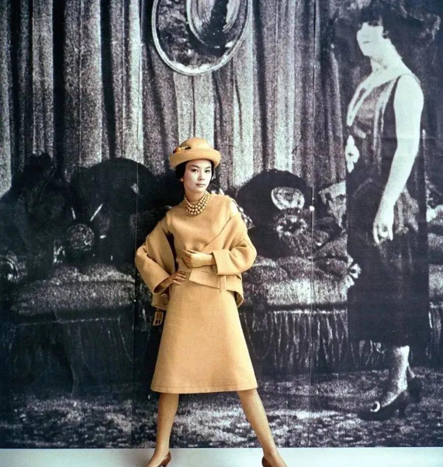 玛利亚·加 DIOR举办时尚秀，风格凌乱被质疑抄袭其他奢侈品，设计遭差评