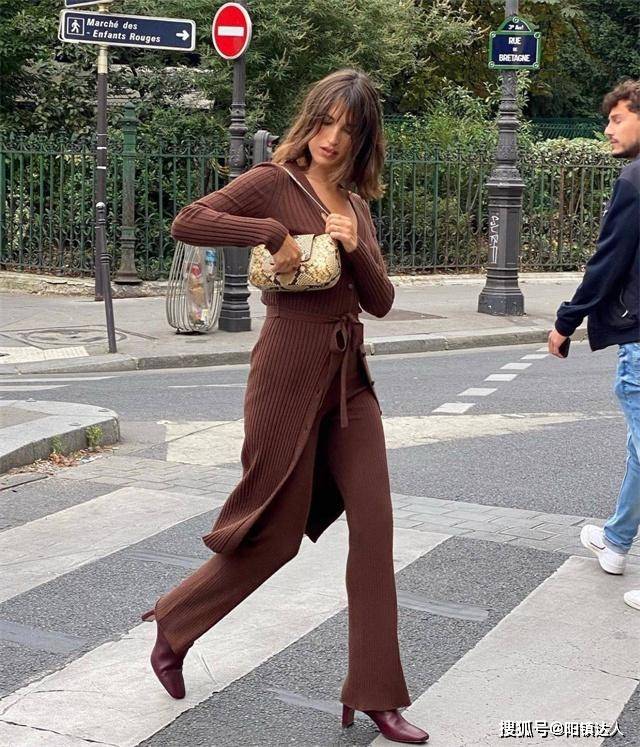 廓形 衣不在多在精，真正聪明的女人，秋天有这3件够了，提气质又高级