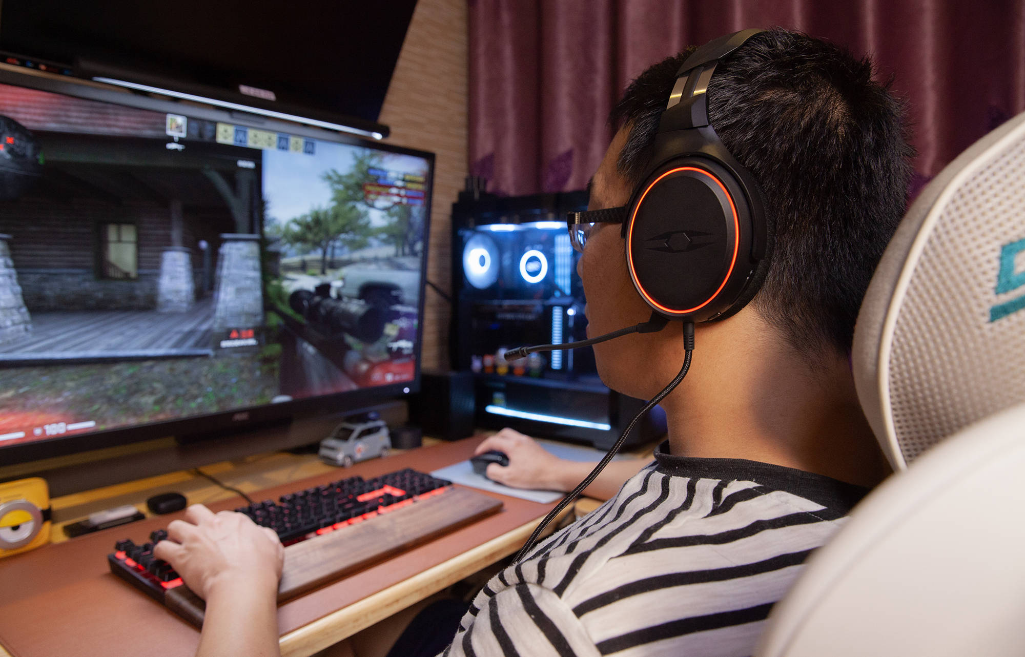 来自得胜的降维打击，自由玩家电竞耳机—勋