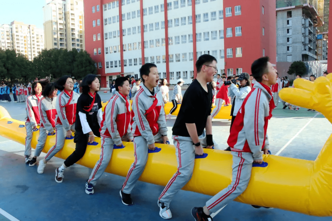 十個一同築夢長水衡實中學師生為祖國華誕獻禮