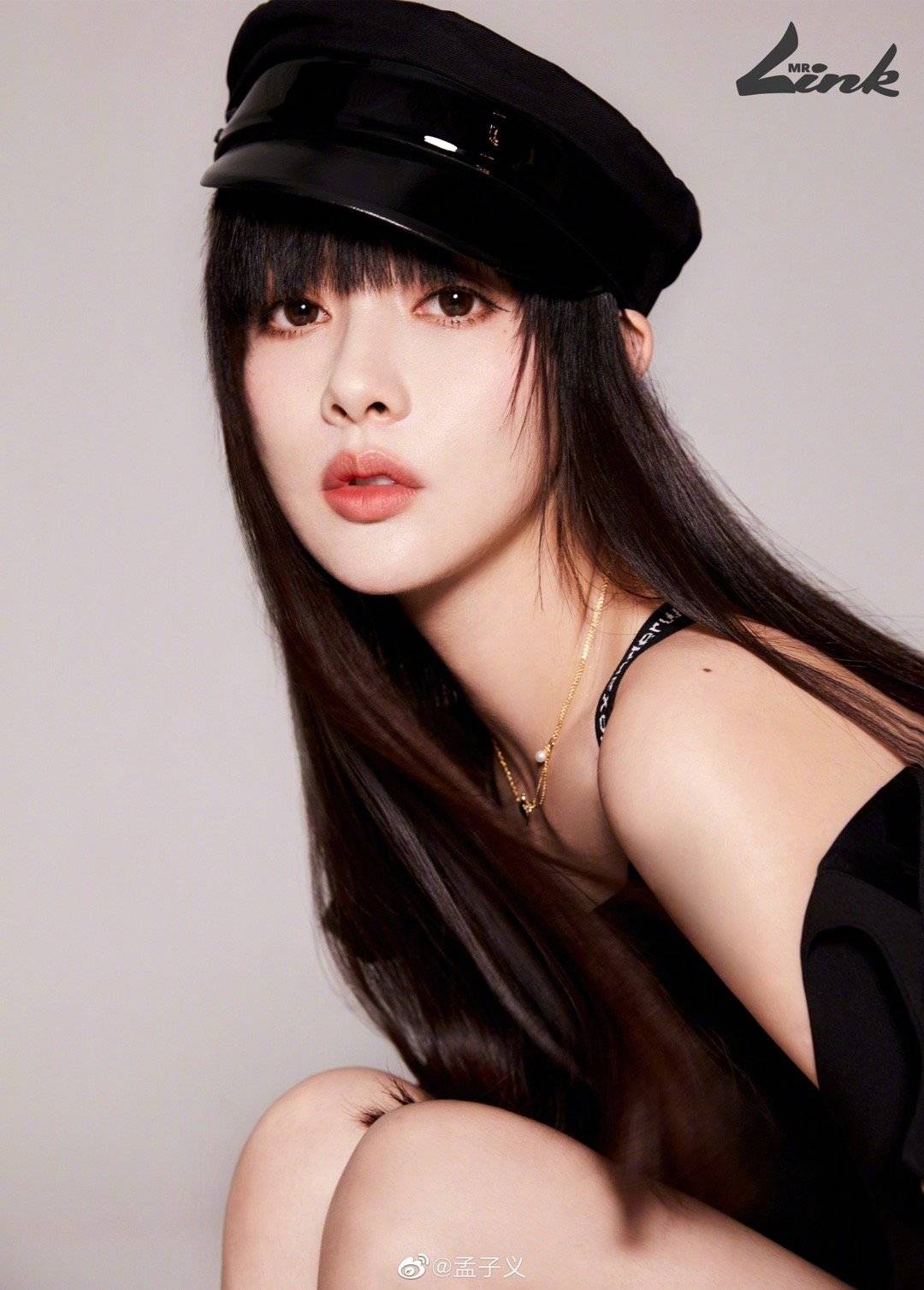 孟子义女团风大片孟姐的颜值还是超能打的