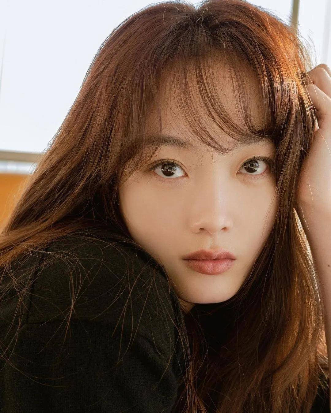 智英圈|ins一夜吸粉300W，27岁韩国“初恋脸”火出圈了！网友：我沦陷了