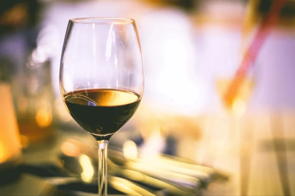 发展潜力|红酒知识 | 红酒含糖吗？怎么区分不同红酒的含糖量？