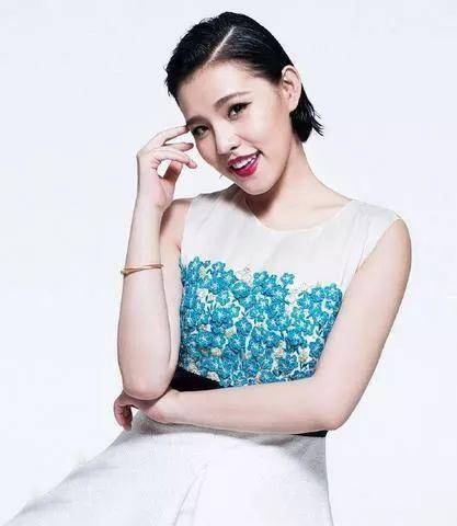 因为|杨幂最丑的姐妹，直播卸妆吓死人，偷偷结婚还要生4个？