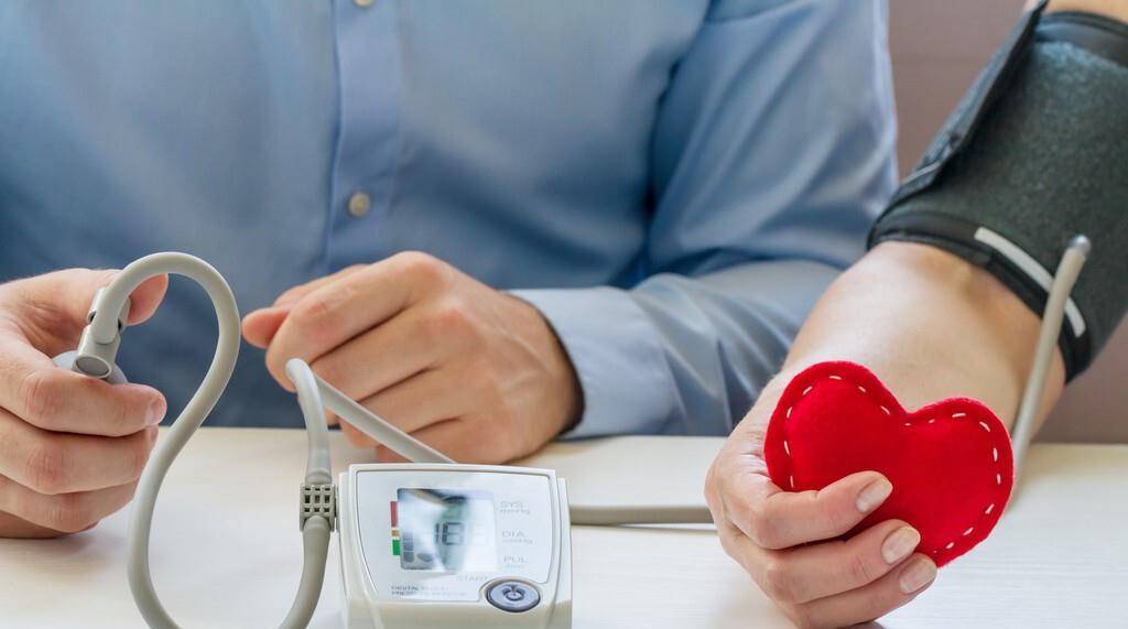 肾脏|从高血压到尿毒症,需要多久?有高血压的人要怎样保护肾脏?