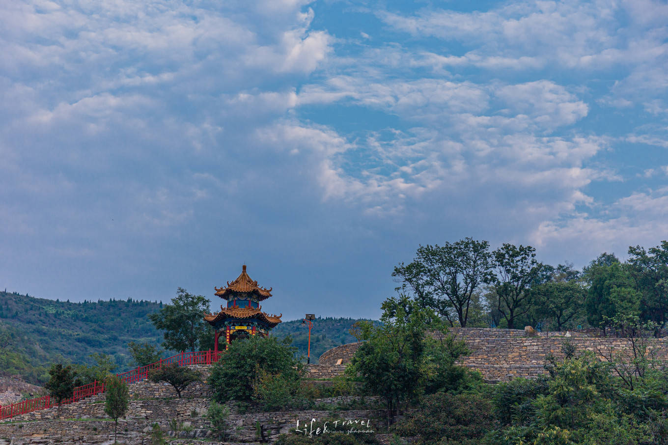 村子|山东青州小众赏秋地，一座位于780米山中的古村，很原生态的地方