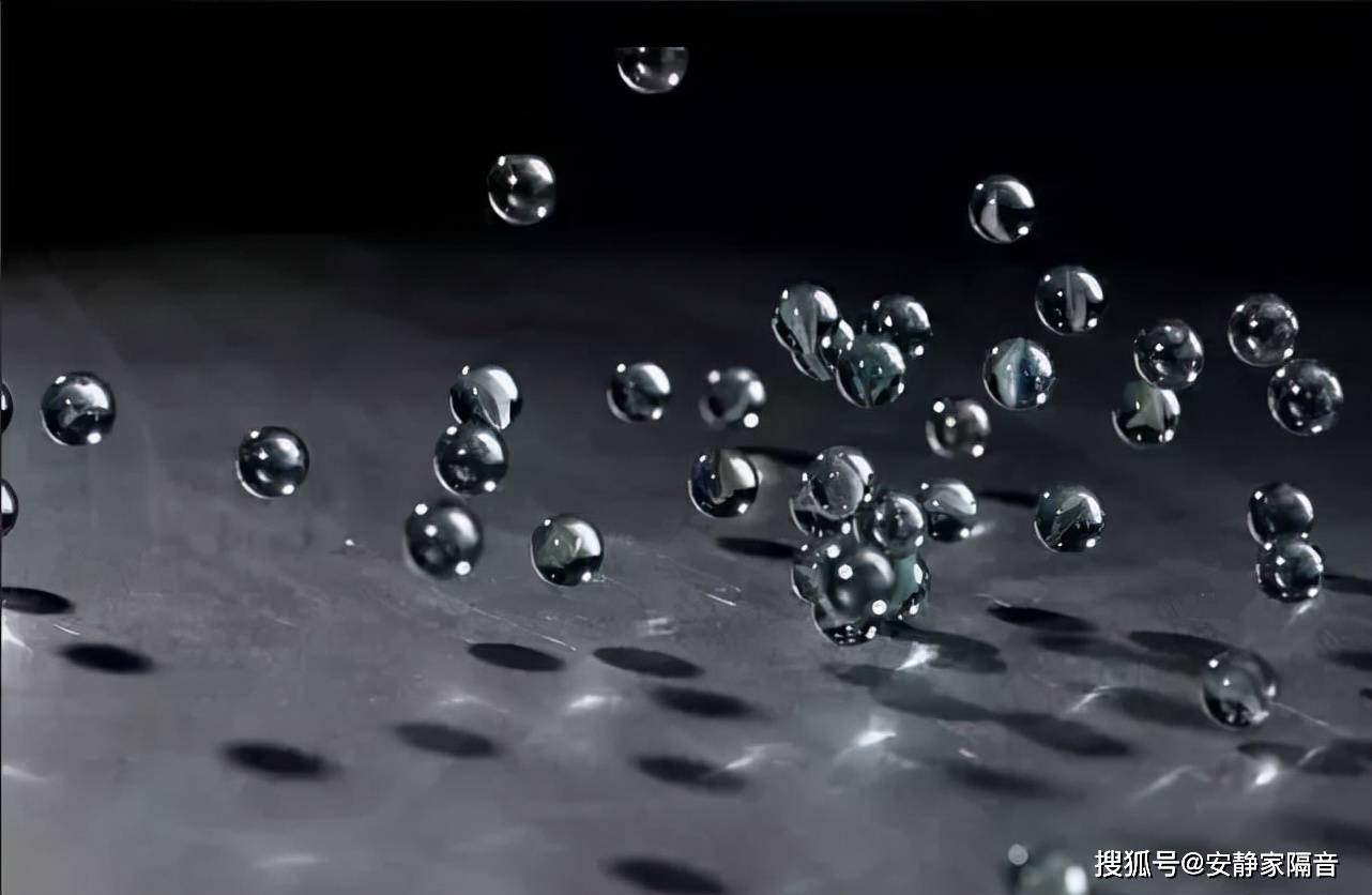 玻璃球落地的声音(玻璃球落地的声音怎么形容)
