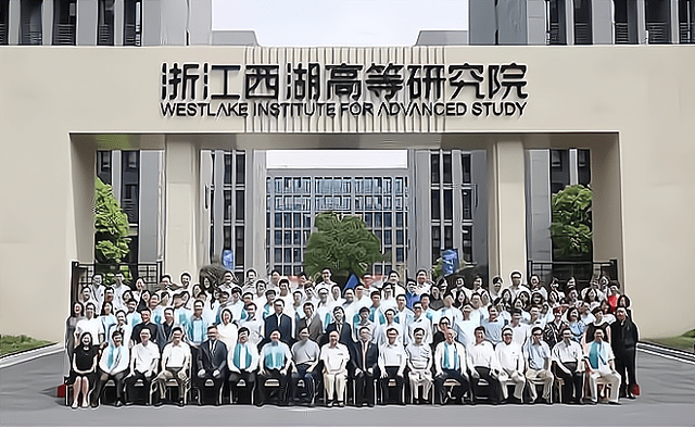 252b6ac3573c42d8a1d69caa489e1f62.png