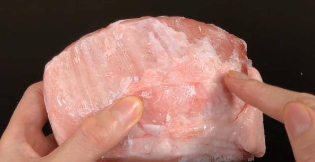 快速解冻冻肉食盐白醋 2fad5d1923344427a475726e7b0eda11.jpeg