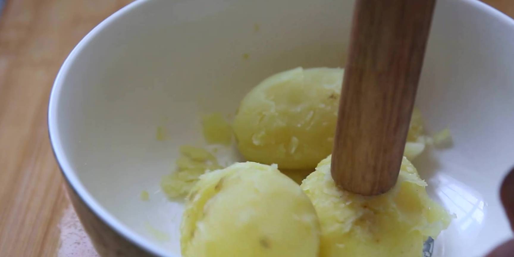 土豆的做法大全小孩吃 0019e869d37f48b1bb0f0ec6031f4e71.jpeg