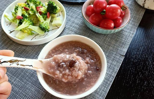 煎饼|好香的早餐呀,低糖低脂有营养,减肥也能大口吃,网友:有创意!