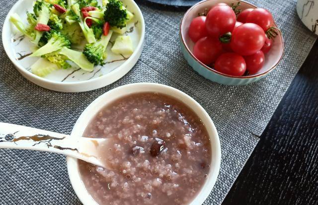 煎饼|好香的早餐呀,低糖低脂有营养,减肥也能大口吃,网友:有创意!