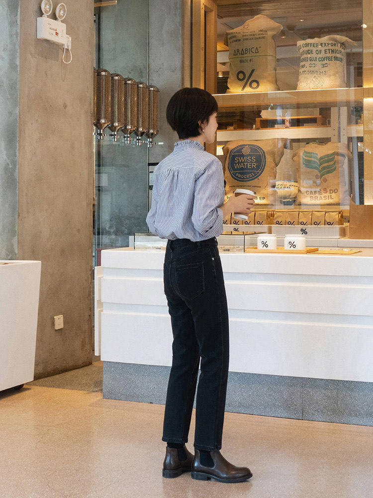 毛衣 给大家分享一些内搭搭配技巧