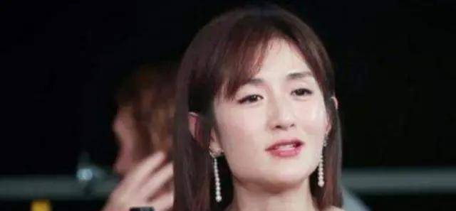 因为|产后月子期多听劝？袁咏仪坦白后悔坐月子洗头，谢娜做法值得学习