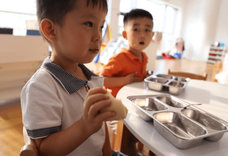 因为|深圳一幼儿园火了，“菜品”一周7天不重样，获得家长一致好评