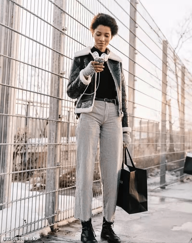 细节 今年马丁靴又火了！我告诉你如何选它，搭配它，照着学就对了！