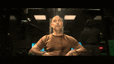 詹姆斯|开场就吓尿，这片果真有「毒」