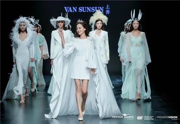 视觉 VAN SUNSUN上善《翎》系列登场，沉浸式体验西域浪漫风情