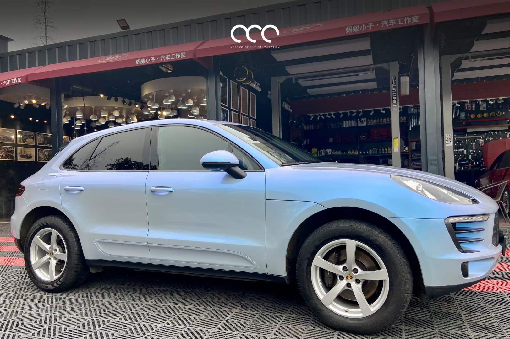 保时捷汽车漫彩改色膜梦幻岩石灰