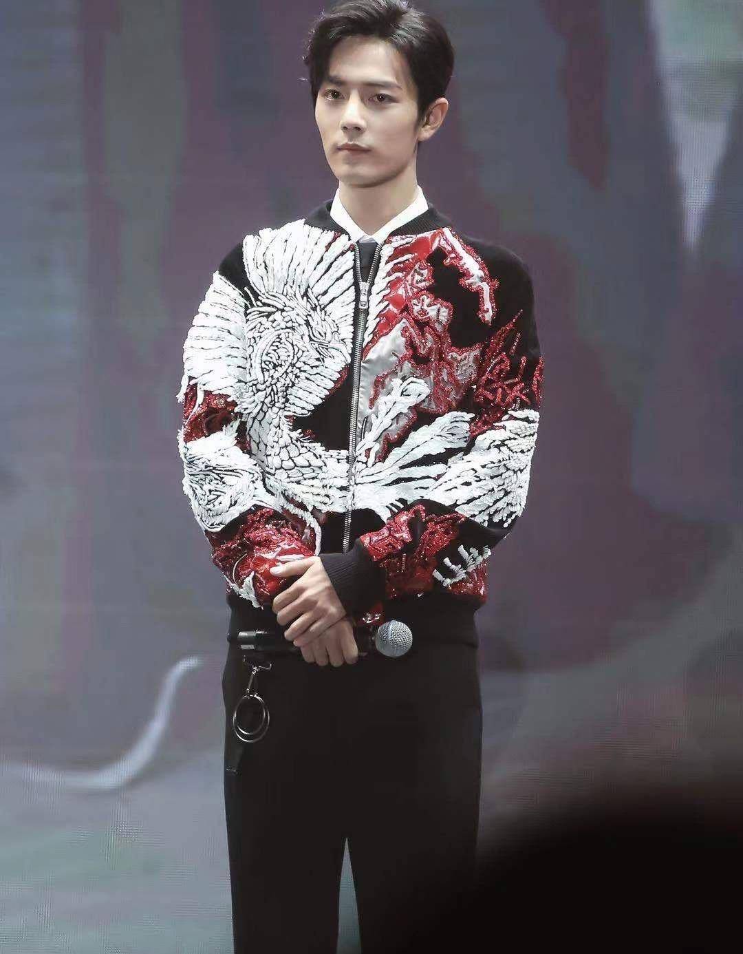 美食|《北青网》点名肖战，给肖战起新称呼，还夸赞肖战的颜值