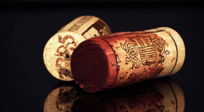 什么|为什么红酒木塞用完也不能扔？其中藏着许多秘密，不知道真就亏了