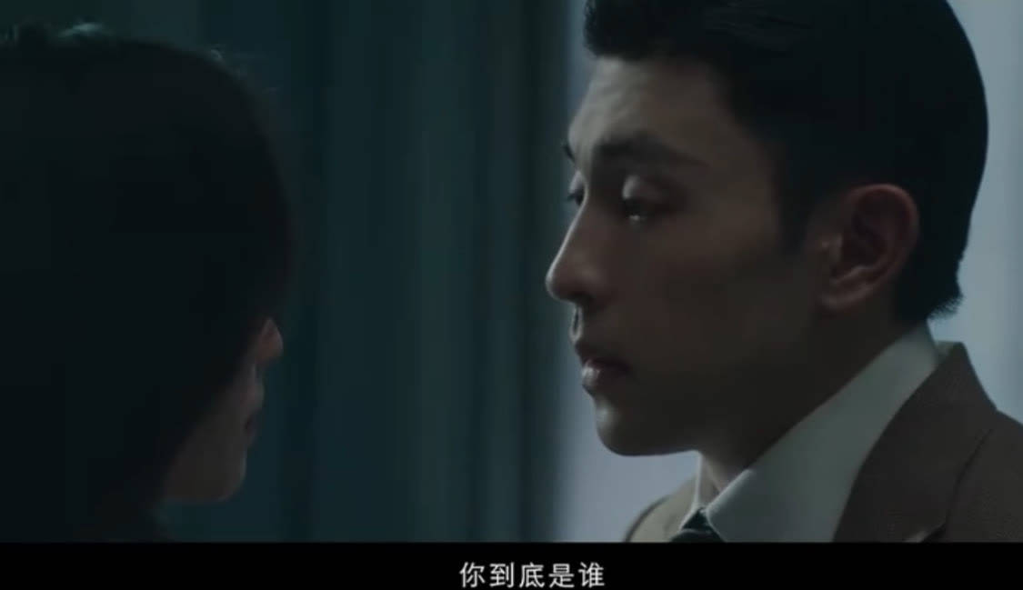 因为|倪妮新片首发预告，搭档邓伦上演“跨时空”爱恋，大街上深情拥吻