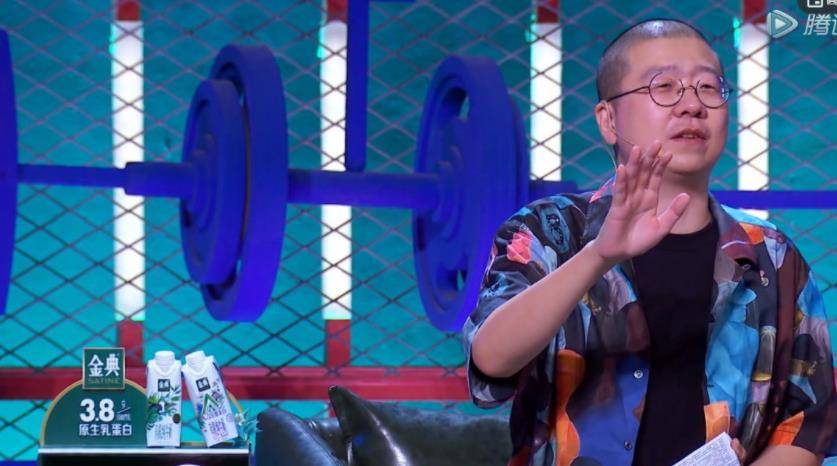 因为|李诞聪明之处在《脱口秀》中体现，庞博在第四季获第二名有争议？