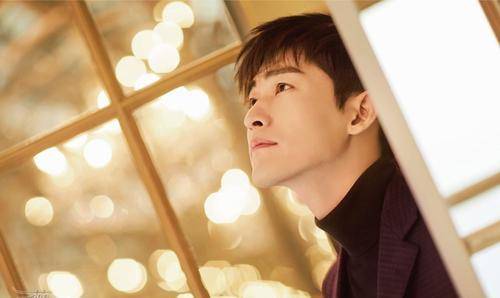 演技|曾经的霸道总裁专业户，现在也在磨炼自己的演技，默默的成长