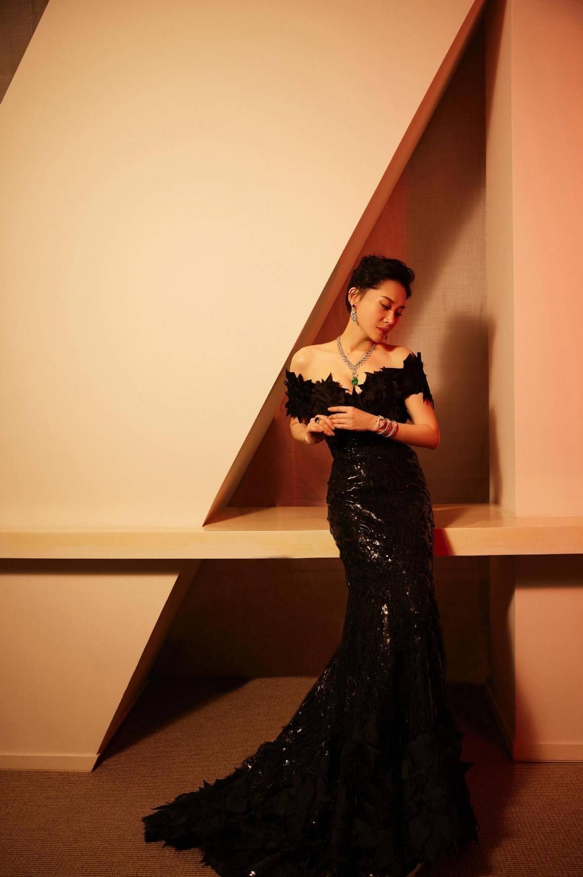 状态 许晴杨洋同框梦回花少2，许晴52岁的状态太好了，一点不输杨洋