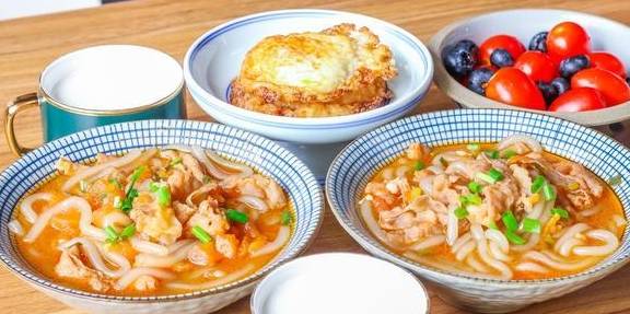 下锅|家里有孩子，早餐不能凑合，全职妈妈每天6点起床做，每天不重样