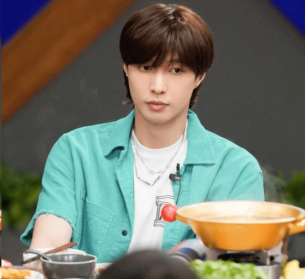 庚哥|《这就是街舞》刘宪华情绪低落，王一博、韩庚齐安慰