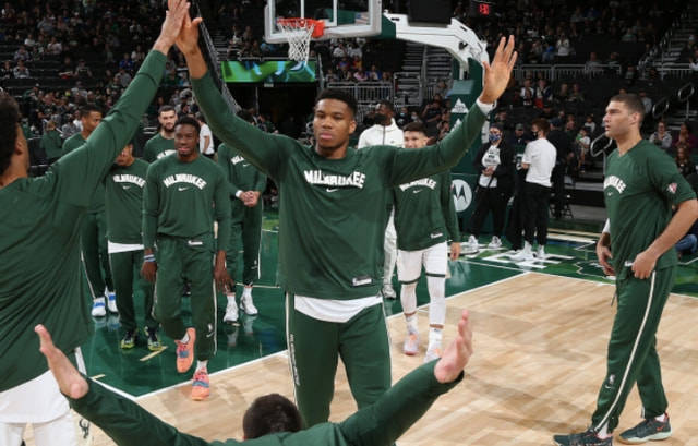 开拓者|NBA官方首期球队实力榜！雄鹿力压湖网排第一，篮网第二湖人第五