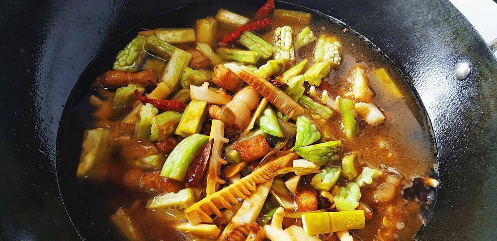 烧什么菜好吃又下饭呢 d44922a06254438ebcd7f0f89c73aaeb.jpeg