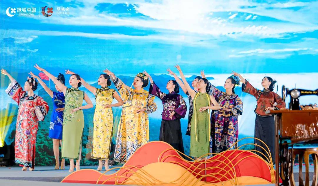 年华 花样的年华，如诗如花亦如歌