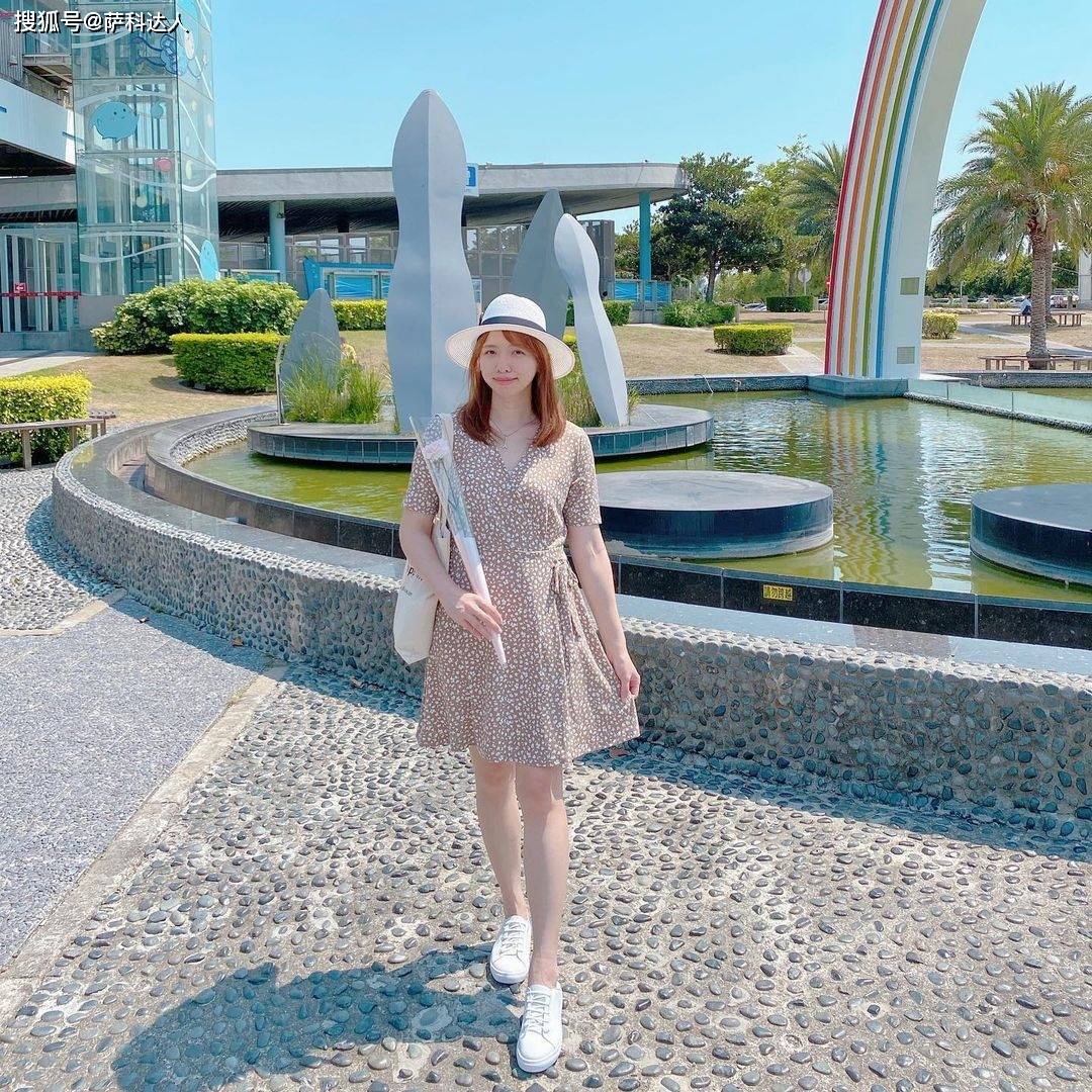 小白 小白鞋穿搭技巧,裤装裙装都能搭,怎么穿都好看