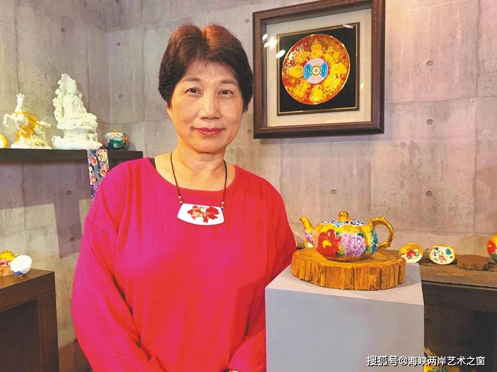 原创法华彩艺术家张美云打造乾隆多宝阁再创巅峰