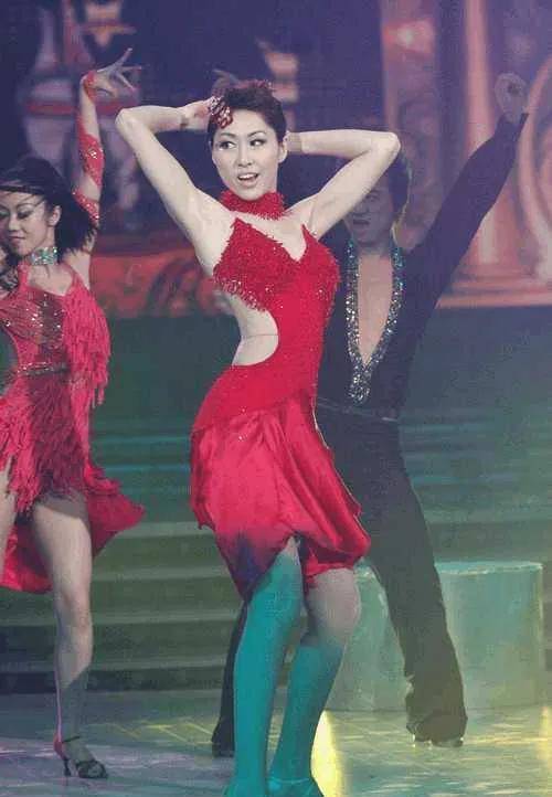 丁恩慈|还是内地机会多，胡定欣想来内地发展，想参加《乘风破浪的姐姐》