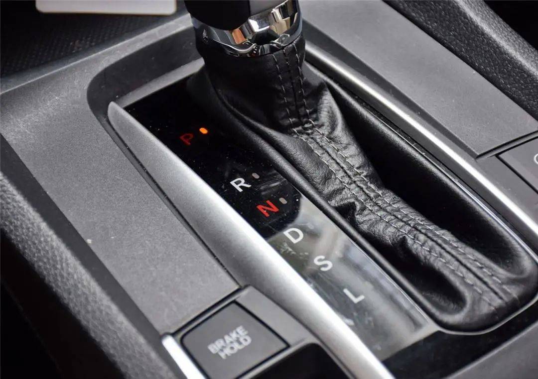 自动挡的l挡原来这么有用,很多人不清楚!