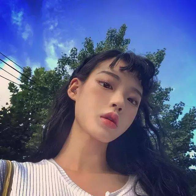 发型八款超受欢迎的刘海来了！