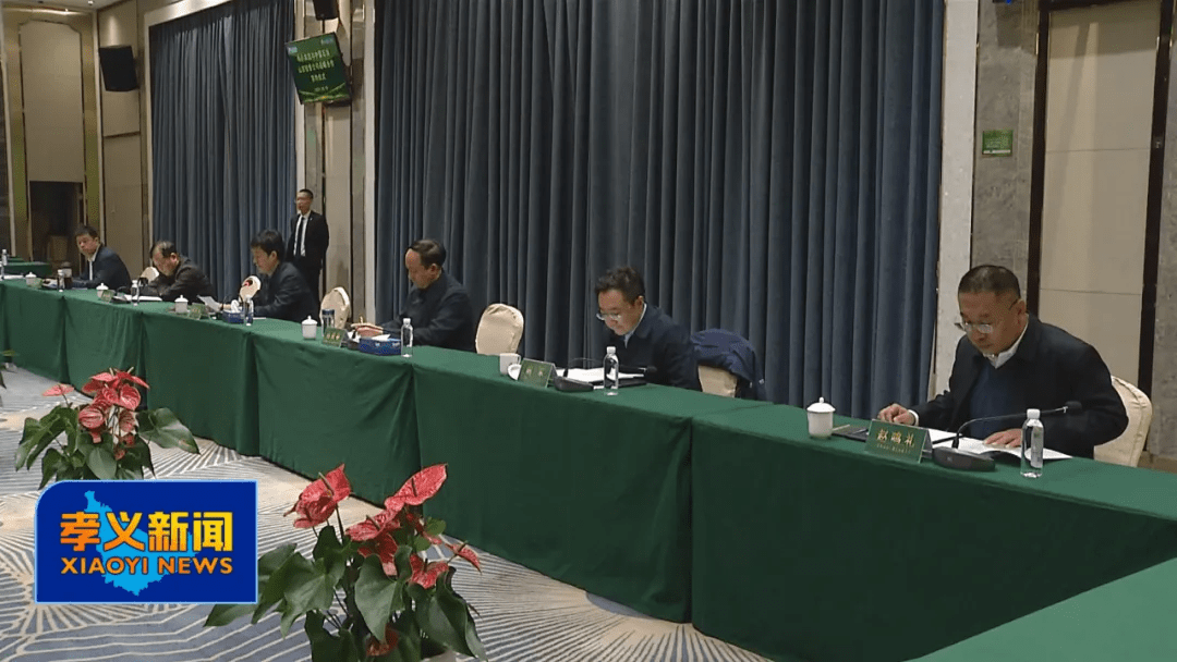 市经济开发区党工委副书记,管委会副主任张由泉,副市长李永胜出席仪式