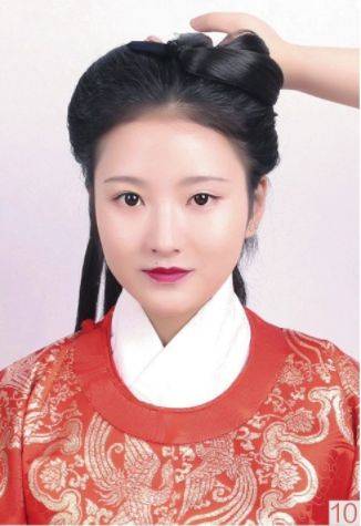 假发明代造型：贵夫人堆砌盘发造型