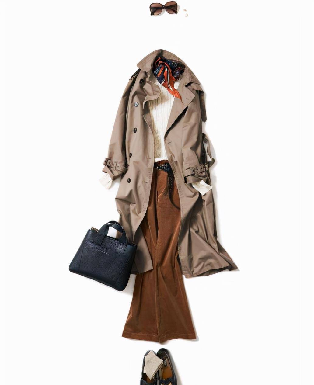 洛薇 穿风衣好看，凭什么？50套“穿搭”演练，从配色到风格，错过遗憾