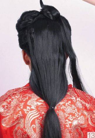 假发明代造型：贵夫人堆砌盘发造型