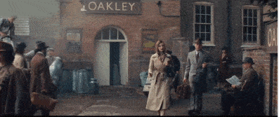 洛薇 穿风衣好看，凭什么？50套“穿搭”演练，从配色到风格，错过遗憾